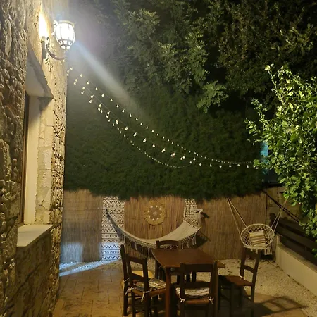 Anesis House