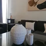 Anesis House בית נופש סטרומבי