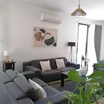 Anesis House בית נופש
