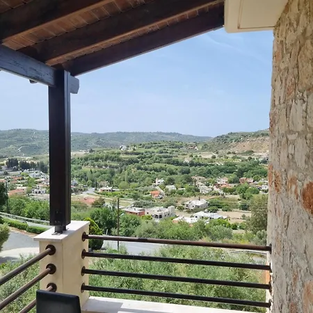 Anesis House Semesterbostad *