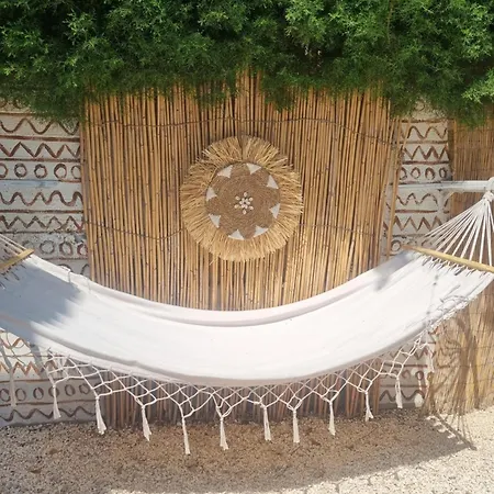 Dom wakacyjny Anesis House