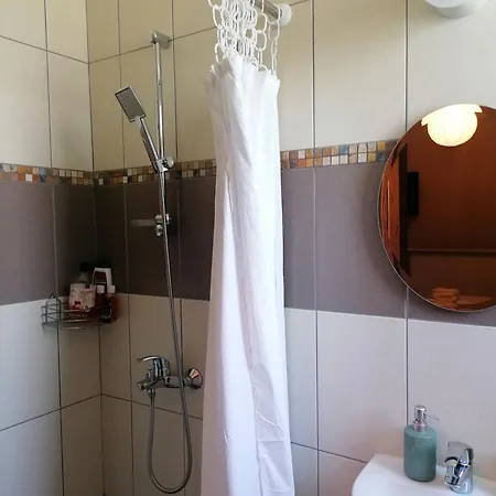 Anesis House Sztrumbí