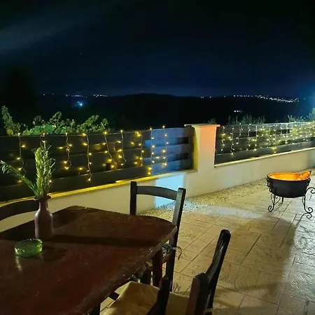 Anesis House Holiday home *