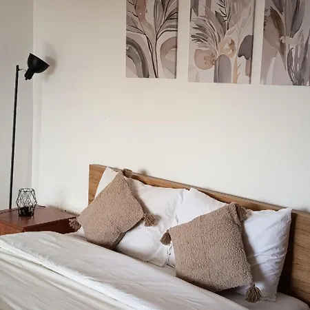 Anesis House Holiday home