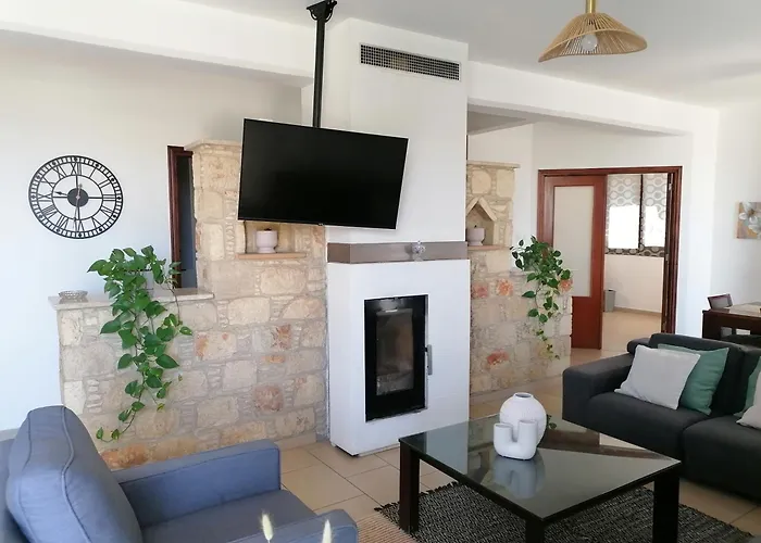 Anesis House * Stroumbi